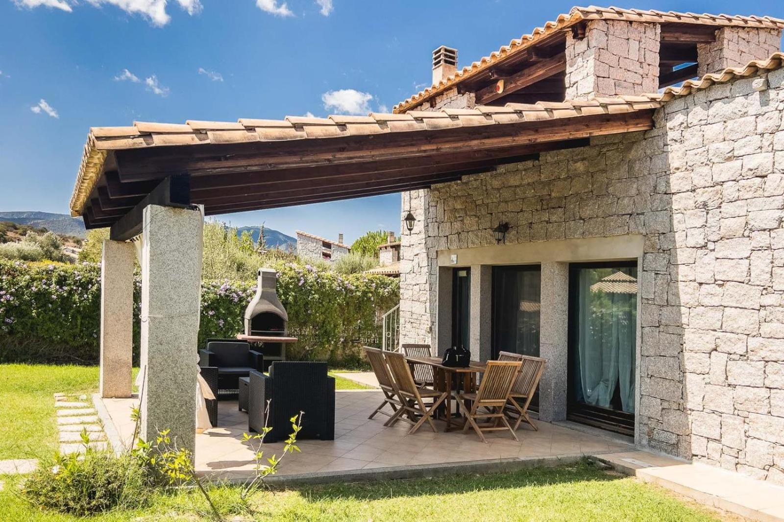 Villa Cala Sinzias 카스티아다스 외부 사진